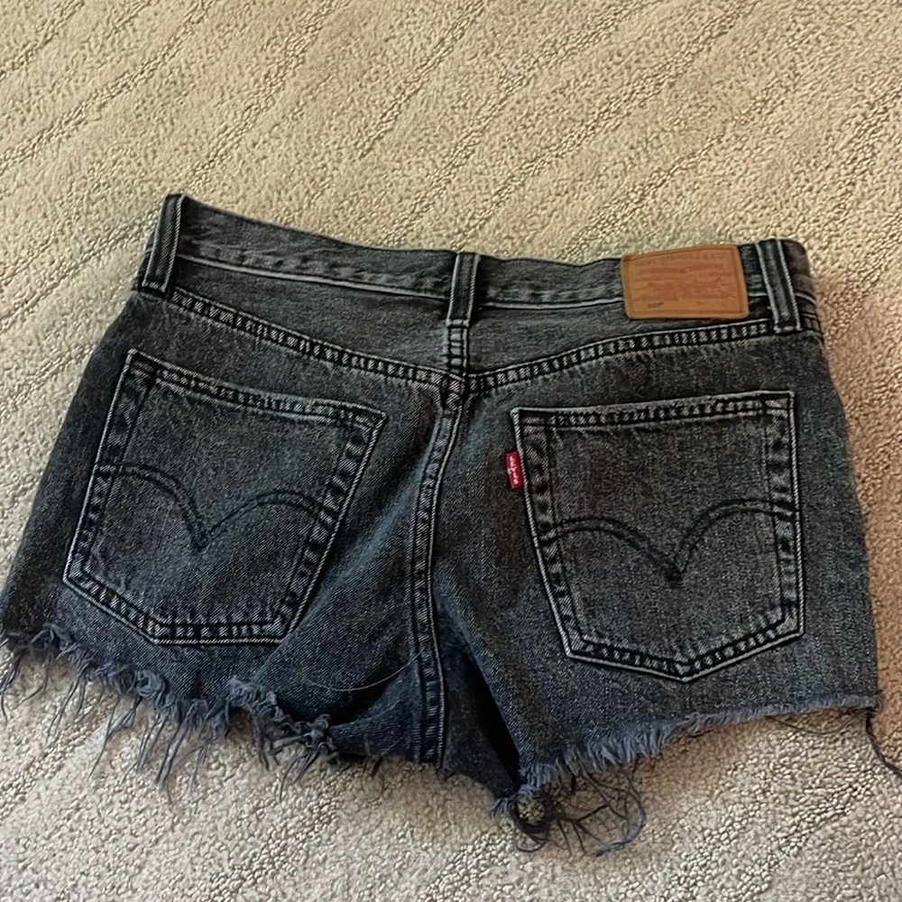 Black Levi’s 501